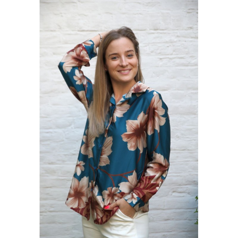 Satijnen blouse Gifty lelieprint